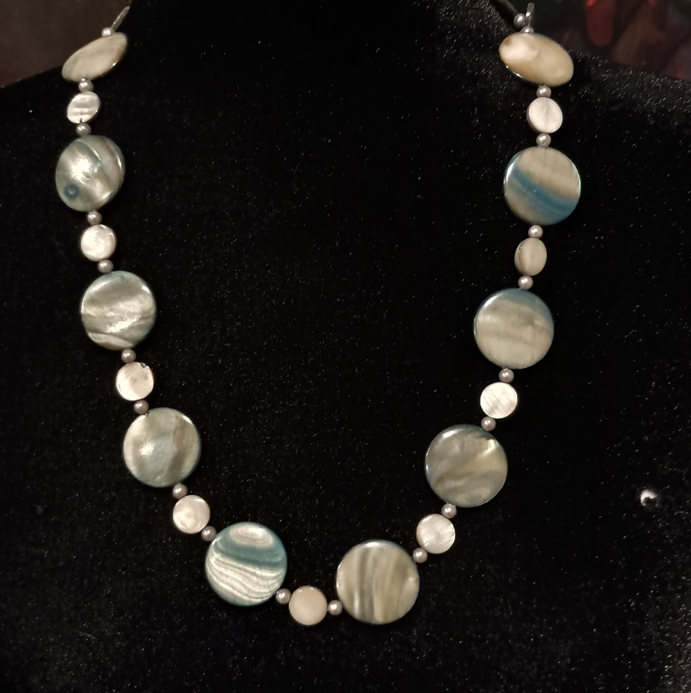 Vintage Mother of Pearl Disc Necklace 22"